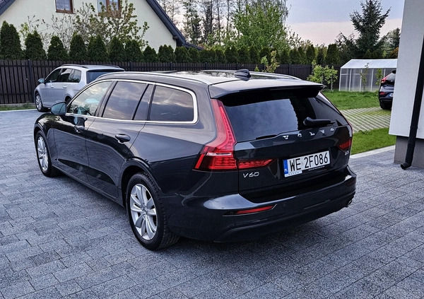 Volvo V60 cena 83900 przebieg: 212000, rok produkcji 2020 z Poddębice małe 277